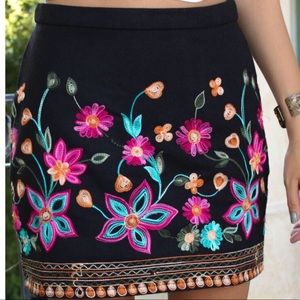 embroidered mini skirt